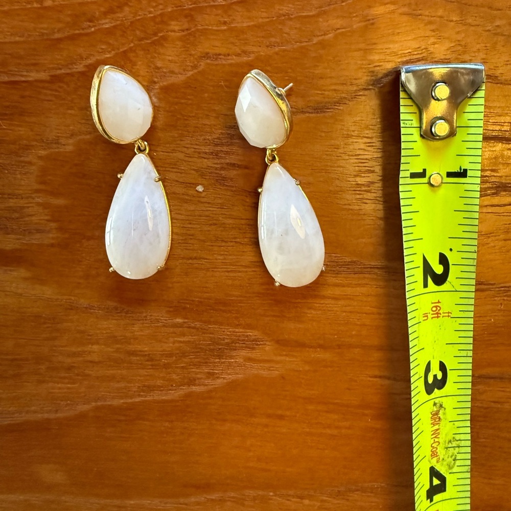 Elegant Gold and White Teardrop Earrings